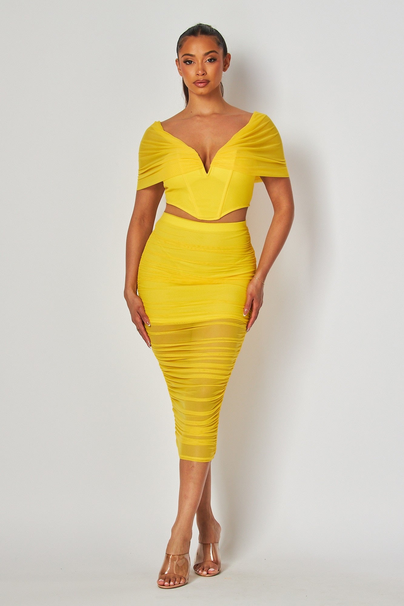 Chic Yellow Skirt Set – Off The Shoulder Top & Fitted Maxi Skirt