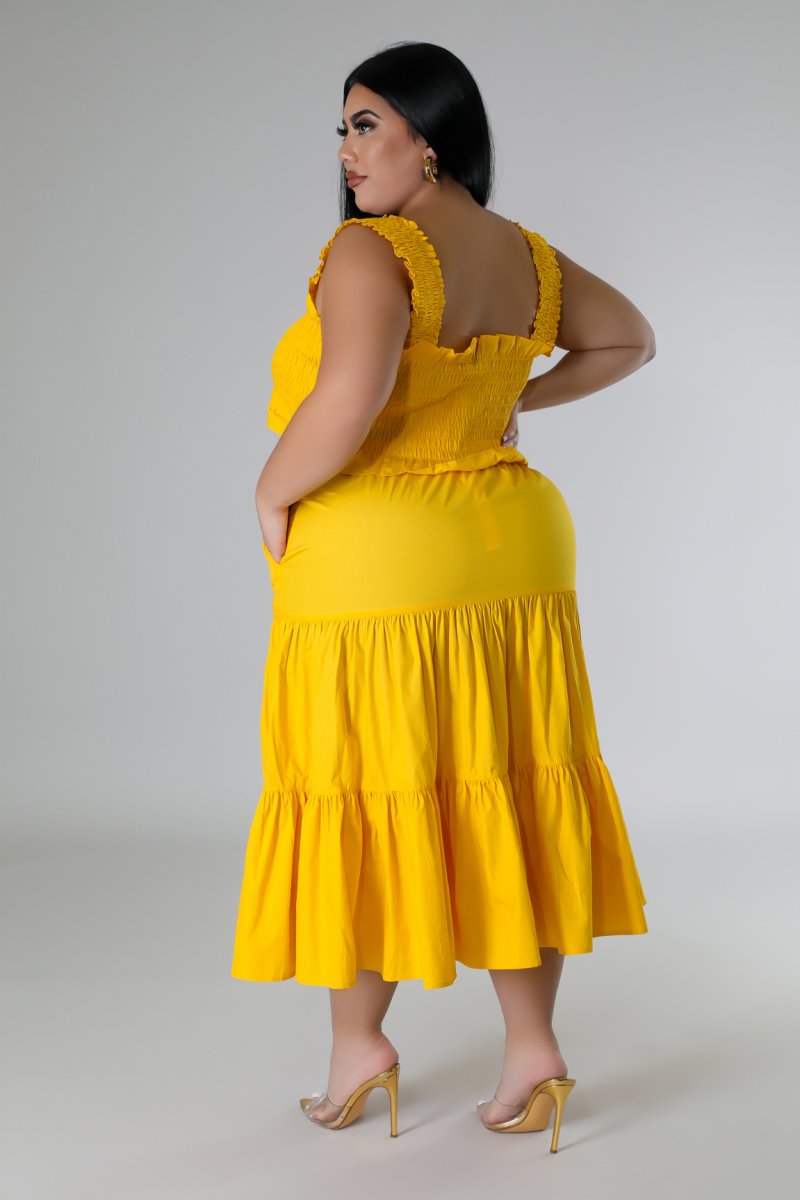WALKING ON SUNSHINE SKIRT SET (PLUS)