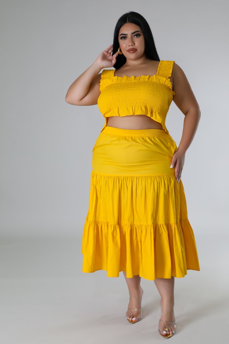 WALKING ON SUNSHINE SKIRT SET (PLUS)