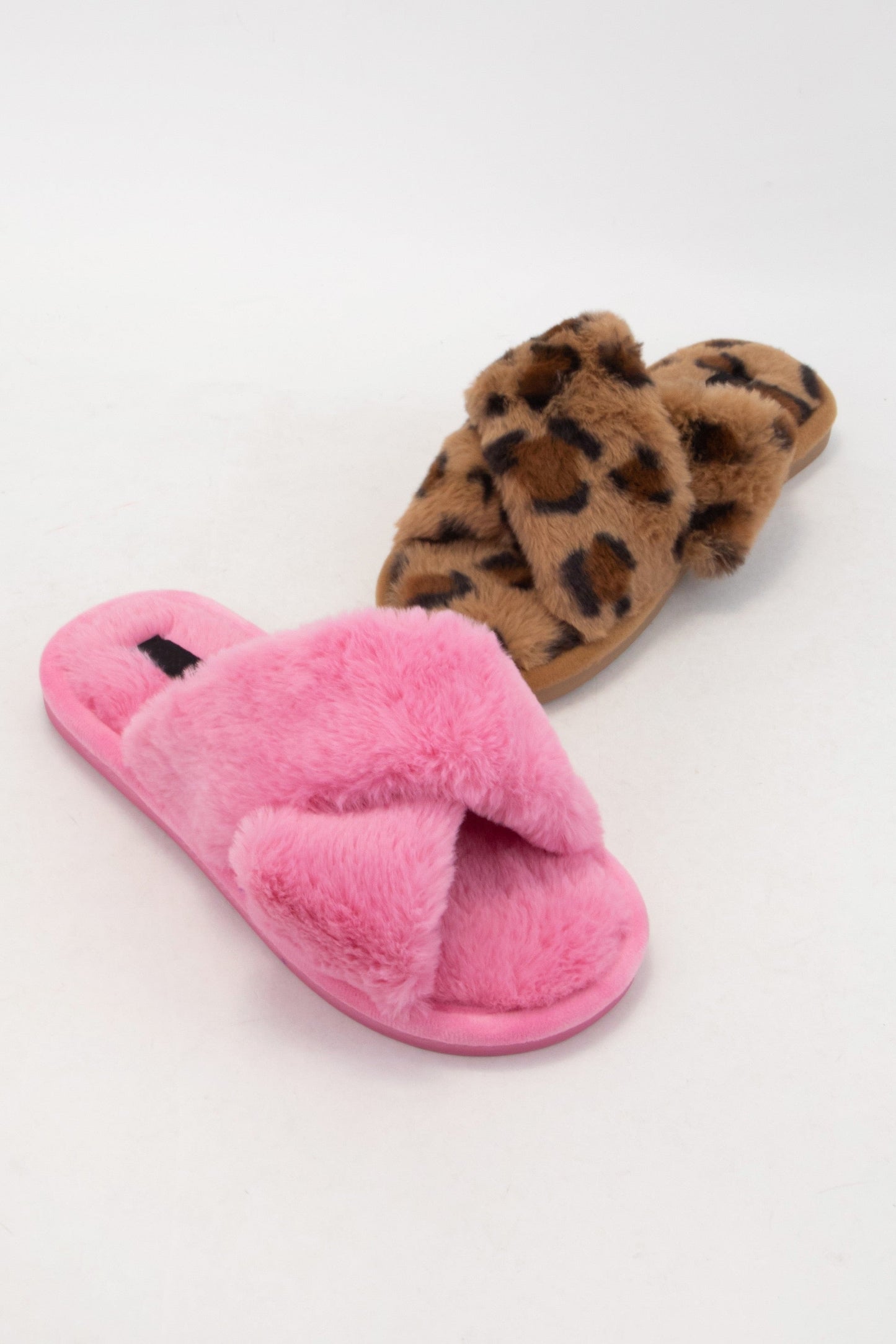 PLUSH CLOUD SLIPPERS